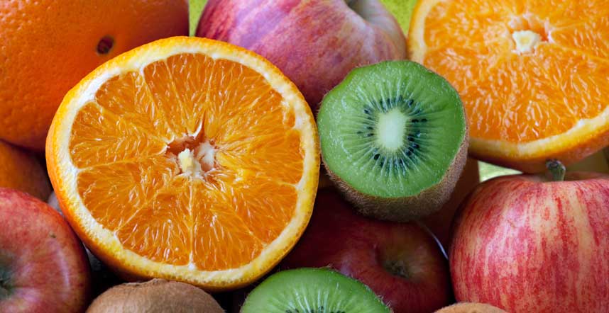 Contro l'incontinenza e la cistite d'estate: mangiare molta vitamina C